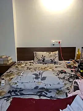 Blossam 07 online show from 03-23-25, 12:04