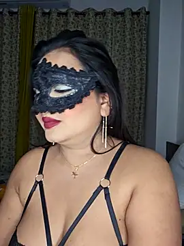 Blossam 07 online show from 12-17-25, 02:23