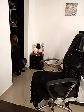 tata laima   online show from 01-20-25, 05:16