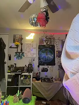 BobbyQ29 online show from 01-14-26, 01:06