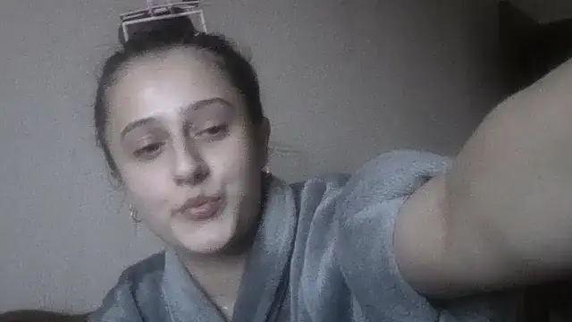 Caramel bunny online show from 03-11-25, 12:39