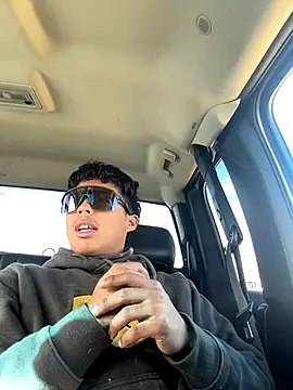 carlozxyz337 online show from 12-05-24, 06:55