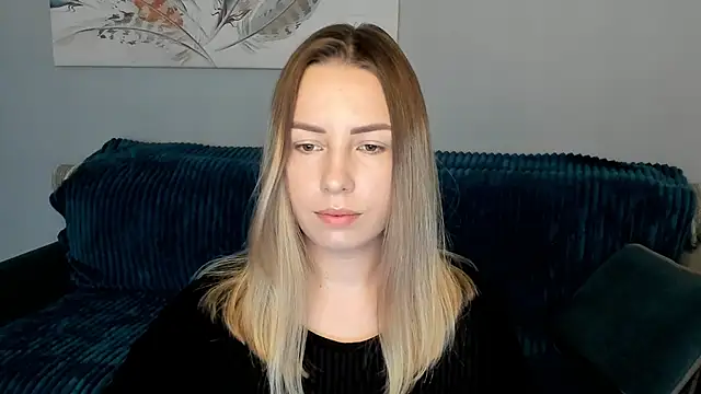 Snapshot of Mia_shy1 chatting on 01-24-25, 07:30 Mia shy1 online show from 01-24-25, 07:30