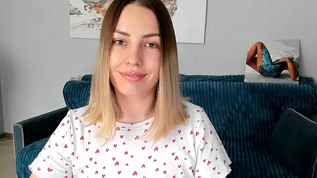 Snapshot of Mia_shy1 chatting on 03-18-25, 09:31 Mia shy1 online show from 03-18-25, 09:31