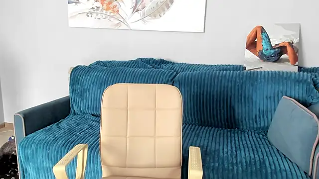 Snapshot of Mia_shy1 chatting on 03-23-25, 07:42 Mia shy1 online show from 03-23-25, 07:42