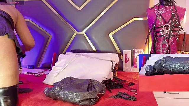 Scarlettt Ass online show from 04-04-26, 12:24