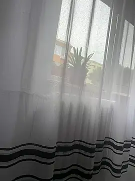 Snapshot of MikyVesela chatting on 07-08-26, 03:05 MikyVesela online show from 07-08-26, 03:05