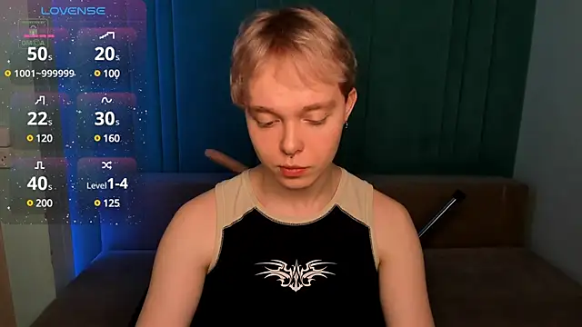 Snapshot of TimmyTaylon chatting on 02-05-25, 03:42 TimmyTaylon online show from 02-05-25, 03:42