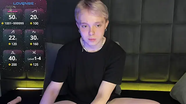 Snapshot of TimmyTaylon chatting on 02-07-25, 03:41 TimmyTaylon online show from 02-07-25, 03:41