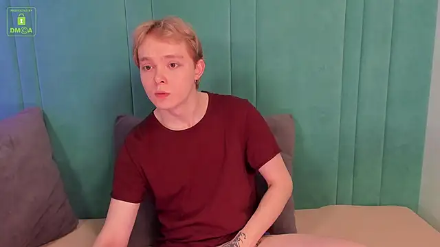 Snapshot of TimmyTaylon chatting on 03-08-25, 10:11 TimmyTaylon online show from 03-08-25, 10:11