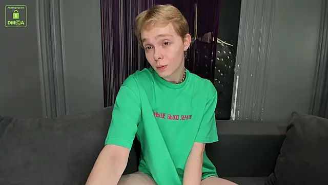 Snapshot of TimmyTaylon chatting on 03-13-25, 04:01 TimmyTaylon online show from 03-13-25, 04:01