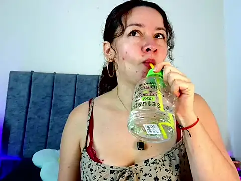 ArtesanaMK online show from 09-21-25, 05:14