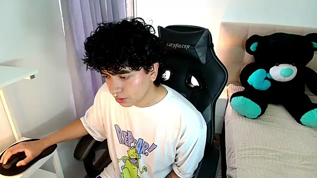 Snapshot of _nickconnor01 chatting on 12-07-24, 08:49 nickconnor01 online show from 12-07-24, 08:49