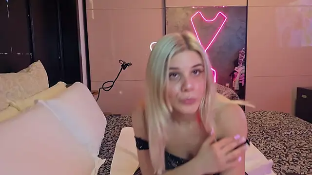 LeylaRosse online show from 02-05-26, 09:36