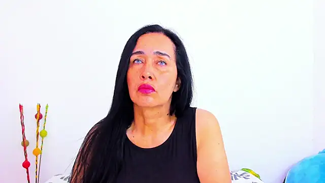 HorniestMilf online show from 03-22-26, 08:23