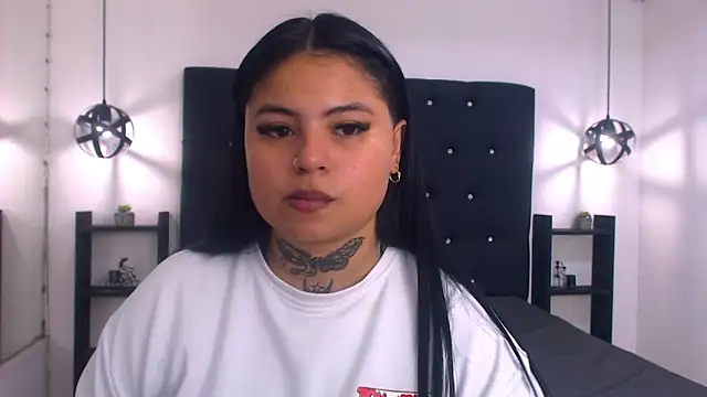 Mels  online show from 03-25-26, 06:25