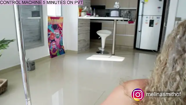 Snapshot of Melina-Smith chatting on 10-04-25, 07:34 Melina-Smith online show from 10-04-25, 07:34