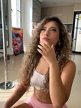 Snapshot of Melina-Smith chatting on 11-10-25, 07:57 Melina-Smith online show from 11-10-25, 07:57