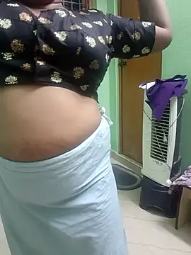 tamil monasexy online show from 03-26-26, 06:57