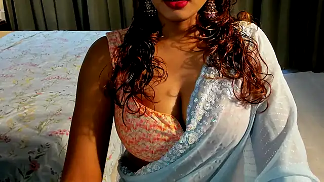 Bad Girl Kayra69 online show from 06-24-26, 02:32