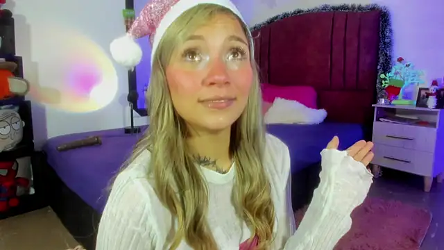 alisson zafiro  online show from 12-31-24, 12:46