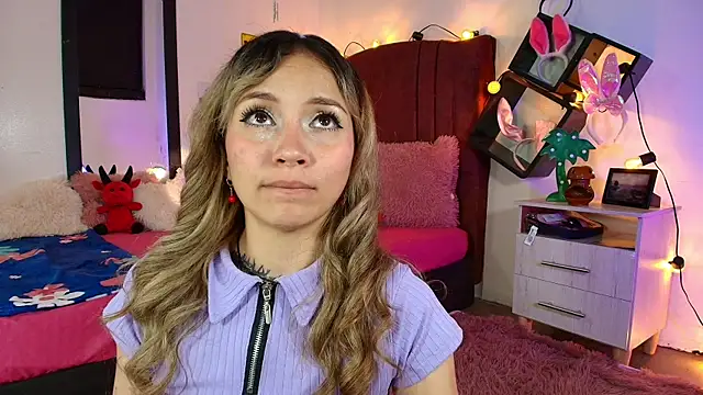 alisson zafiro  online show from 03-11-25, 09:34