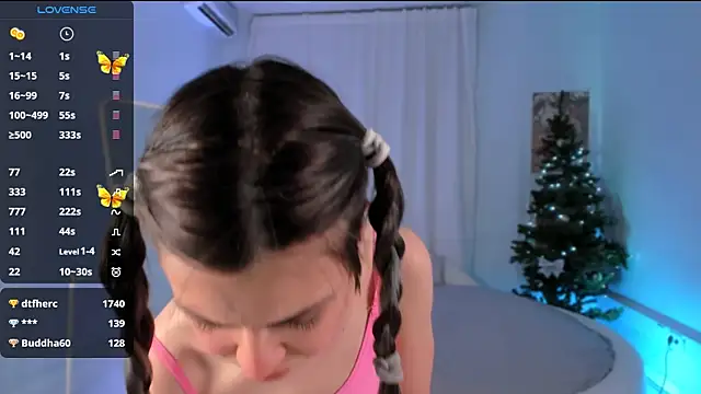 Snapshot of Lil_Amelie chatting on 12-14-24, 05:03 Lil Amelie online show from 12-14-24, 05:03