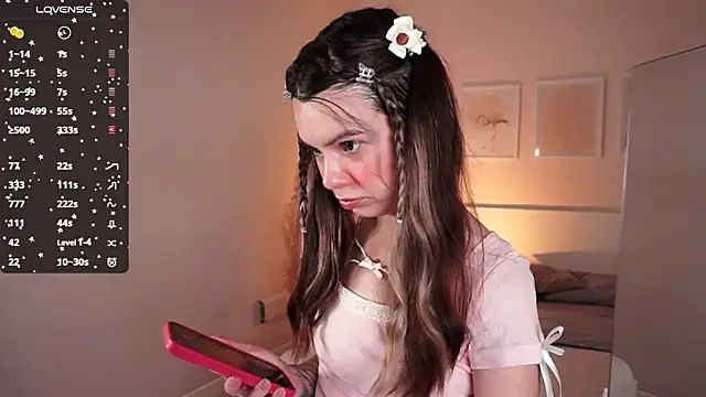 Snapshot of Lil_Amelie chatting on 03-03-25, 07:10 Lil Amelie online show from 03-03-25, 07:10