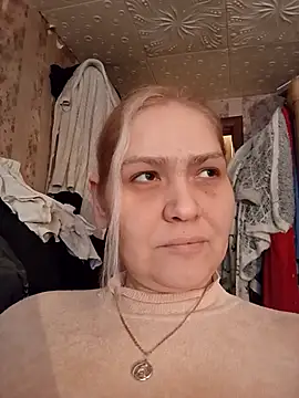 Minna Jeannie online show from 03-04-25, 03:33