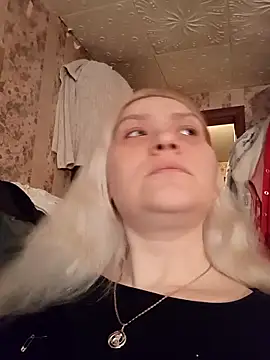 Minna Jeannie online show from 03-14-25, 03:37