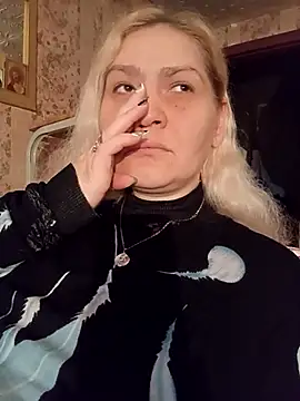 Minna Jeannie online show from 10-30-25, 02:02