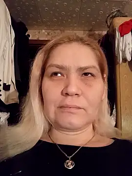 Minna Jeannie online show from 03-17-26, 01:21