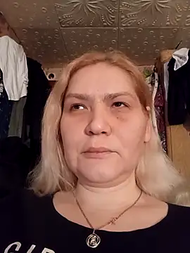 Minna Jeannie online show from 04-24-26, 02:03