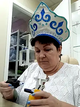 FantasyMichelle online show from 12-30-24, 02:19