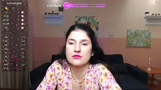 Alianna Solo Kisses online show from 05-15-26, 11:28
