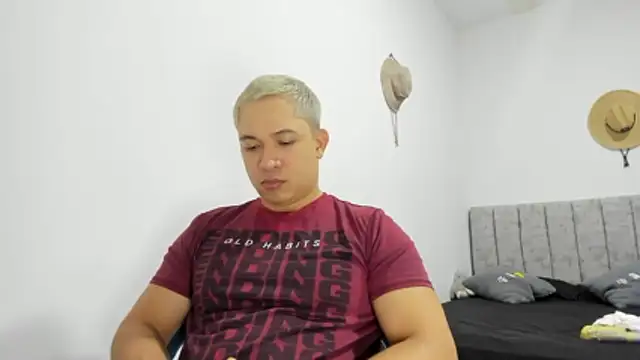 Valerioe online show from 04-28-26, 04:34