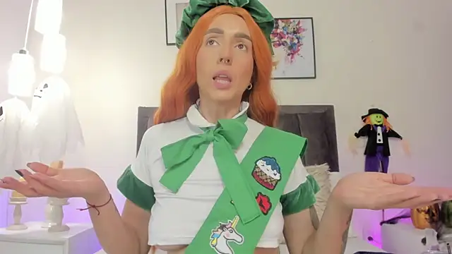 helen mooree online show from 11-01-25, 01:02