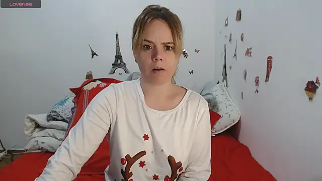 Snapshot of hotmilf4uxxx chatting on 01-18-26, 11:36 hotmilf4uxxx online show from 01-18-26, 11:36