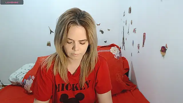 Snapshot of hotmilf4uxxx chatting on 02-02-26, 11:09 hotmilf4uxxx online show from 02-02-26, 11:09