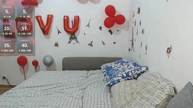hotmilf4uxxx online show from 06-15-26, 10:17
