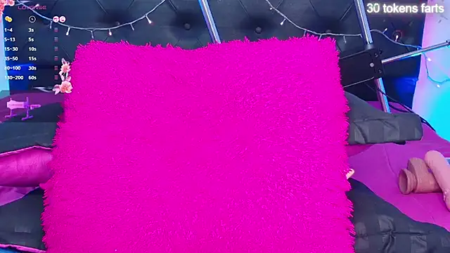 Snapshot of Adriana-55 chatting on 03-06-25, 03:35 Adriana-55 online show from 03-06-25, 03:35