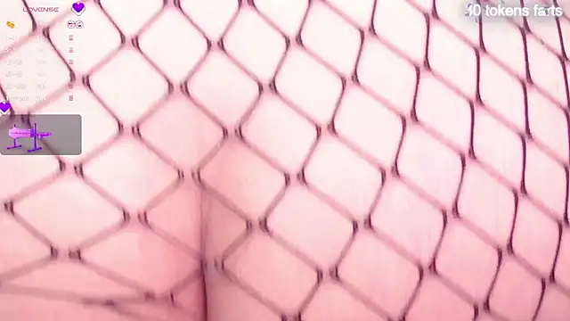 Snapshot of Adriana-55 chatting on 03-16-25, 02:43 Adriana-55 online show from 03-16-25, 02:43