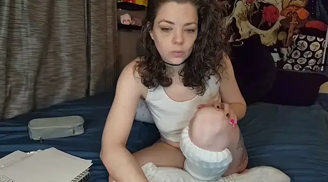 MiaElizabeth online show from 03-02-25, 07:21