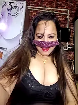 albelasummi702 online show from 12-18-25, 02:06