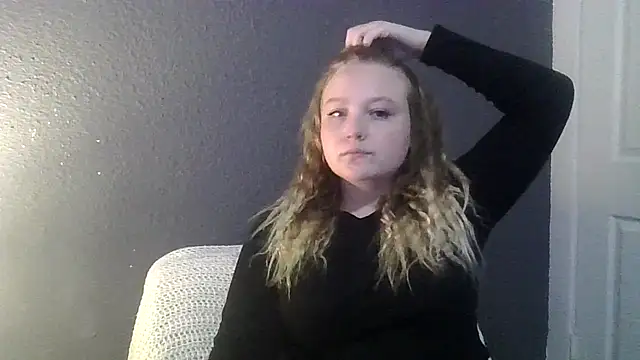 PhatAssBlond online show from 02-21-25, 05:31