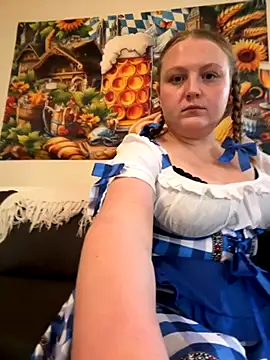 PhatAssBlond online show from 09-29-25, 09:08