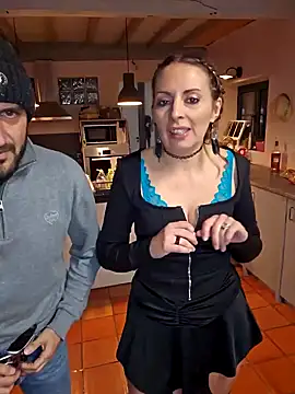 Snapshot of Jade_Emeraud chatting on 01-17-25, 07:49 Jade Emeraud online show from 01-17-25, 07:49