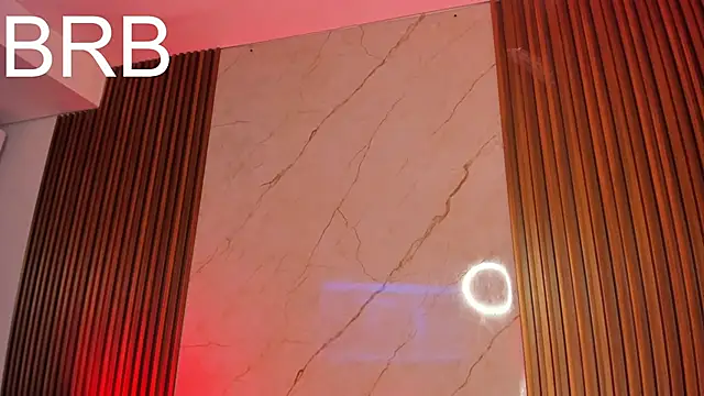 Emiilycollins online show from 01-12-25, 12:07