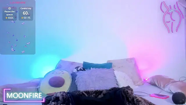 moonfiredancer online show from 12-19-24, 02:01