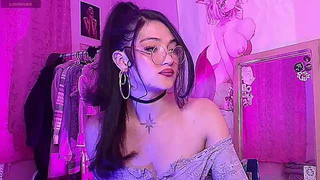 moonfiredancer online show from 09-23-25, 08:06